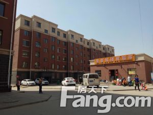 小区环境优美,配套设施齐全,房屋采光好