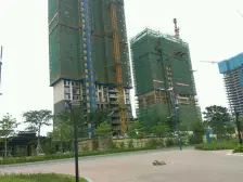 院子小区出售3房,全新没入住,诚意出售