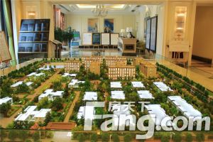 保利天汇 4室2厅 南