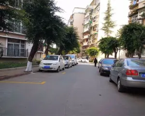 青江花园 3室2厅 南