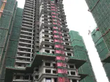 河畔新世界 4室1厅 南 北