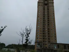 暖山国际 2室1厅 东 西