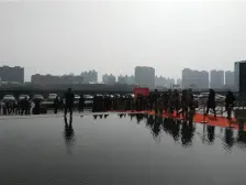 此房通透格局好,三房两厅两卫、开发商统一精装修.