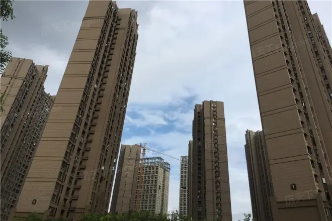 百步亭现代城四区实景图