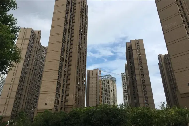 百步亭现代城四区实景图