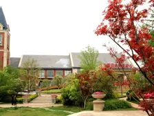 雁月湾四层联排别墅前后两花园、车库两个车位