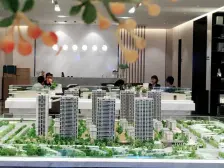 双福新区中间地段新城洋房出行方便