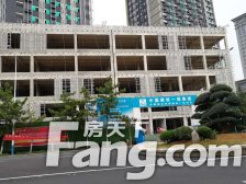 市政府旁,自主,出租小房子,位置好。价不高。