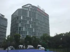 可办公,出行便利,环境好,高品质,地铁沿线,精装