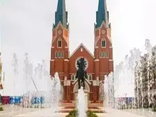 绿地卢塞恩小镇三地块 6室3厅 南