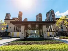 近地铁生活配套齐全户型方正绿地品质全小区人车分流