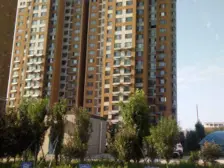 顶加阁精装修,内置楼梯,上下三层,带露台采光好