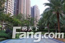 保利国际广场二期高层南向三房 看泳池 楼间距宽视野好