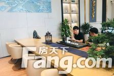 带车库出售 带花园 实得200平左右