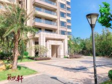 毛坯,户型方正,高楼层,南北对流,业主诚心出售。