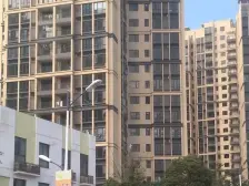 地铁口3房毛坯 低密度大社区园林