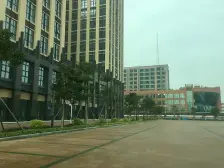 新世纪颐龙湾四房二卫,自住房保养好,看园林小区