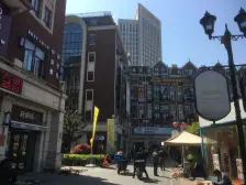 房子满五年的,一手房买进,复式两房,实用面积大