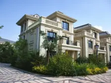 绿地康养谷小区环境好 交通便利