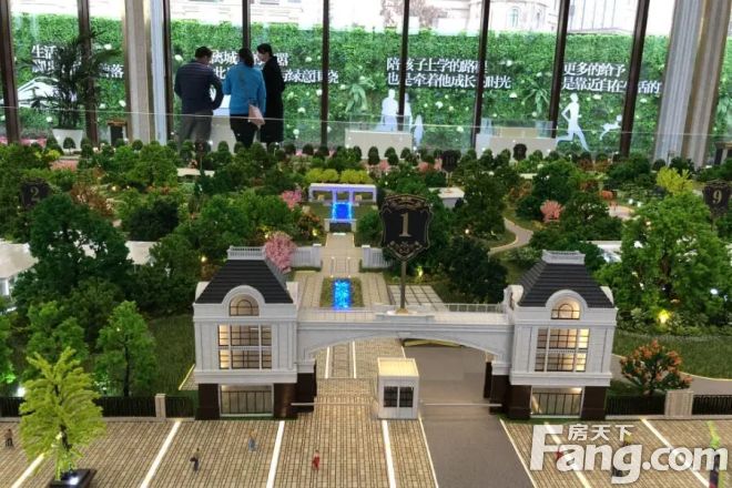 左岸名都实景图