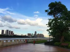 (业主急售) 新凯粤湾 一线高层望江 业主帶车住包税出售