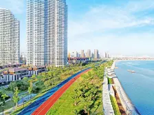 环东海域 交通便利 环境优美 花园和露台 上3层下2层