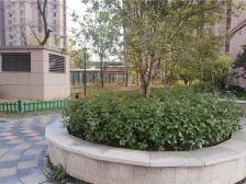 中煤滨湖花城135平毛坯大三房,中低楼层,业主诚售!