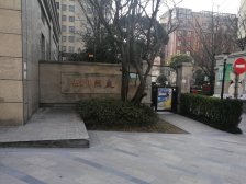 5号线地铁口+宝龙商圈+新华医院+电梯复式