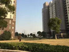 楼层好,位置佳,不靠马路,全朝南,急卖急卖