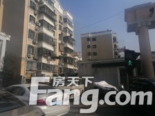 育秀学屈,电梯房,精装修,可以拎包入住