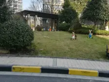 店总强推,高楼层好视野,百万壕装,中阳空调+地暖