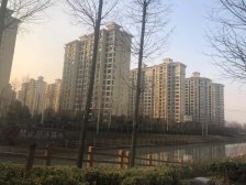 业主诚意出售看房随时,南北套全新毛坯