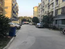 张江热门小区、中间楼层、稀有全明双南二房,复旦9年