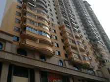 华西商业城3房2厅精装108万