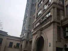 此房源位置好,采光好,装修保养的好,户型格局好