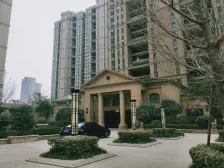 天齐奥东花园 5室2厅 南 北