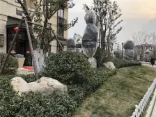 140户型毛坯别墅 院子80平 地上3层做了扩充 证满2年