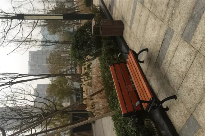 世龙广场实景图