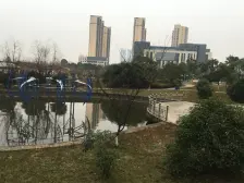 达观国际 南北通透,采光好 装修好,环镜优美 近地铁 视野好,诚心出售