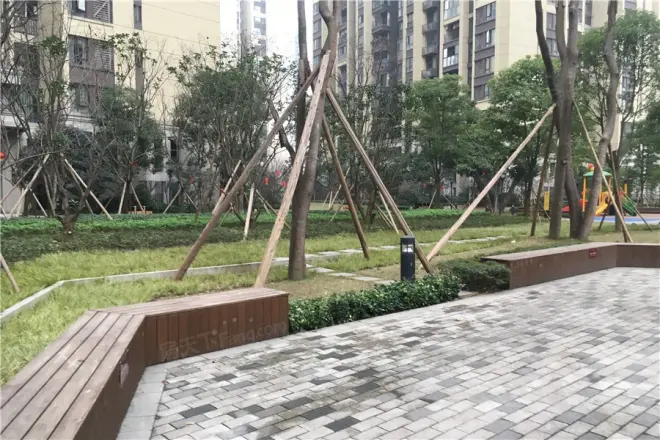 融景城朗峰实景图