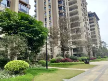 户型方正,配套成熟,交通便利,环境优美