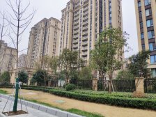 汤臣新出双南一北户型+精装修带车位+双卫拎包入住