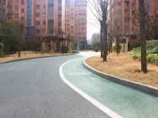 精装修 户型方正 配套齐全 生活方便