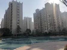 电梯房,主卧朝南,交通便利,精装修,刚需好房