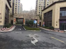 双南大两房,南北通透,地铁口少有户型,地暖,高品质