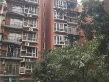 地理位置好,住家方便,配套完善,交通便利,