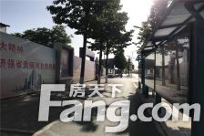 壹零壹别墅,房东诚心出售,看房方便