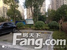 税费少 大四房 拎包入住 精转修