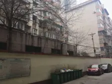 工人路 单位家属院一楼带院 小区安静适合居住