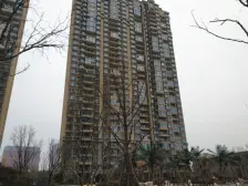 精装两房,小区山水园林设计,物业管理好